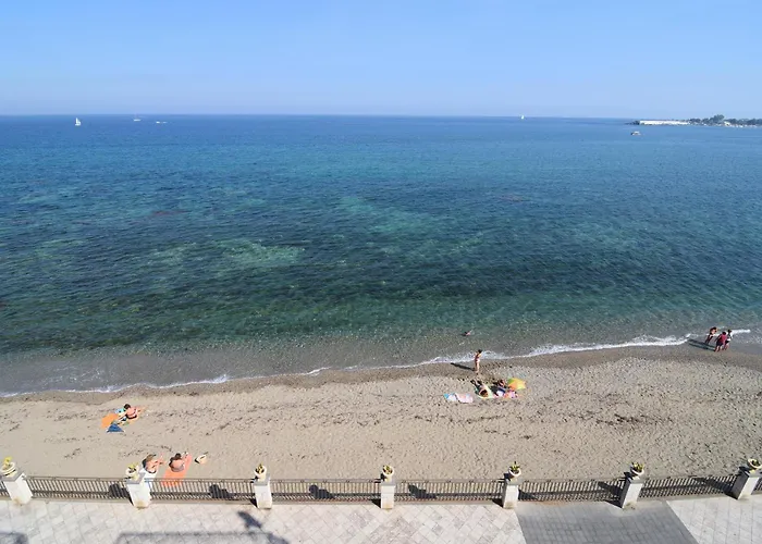 Nina Bed & Breakfast