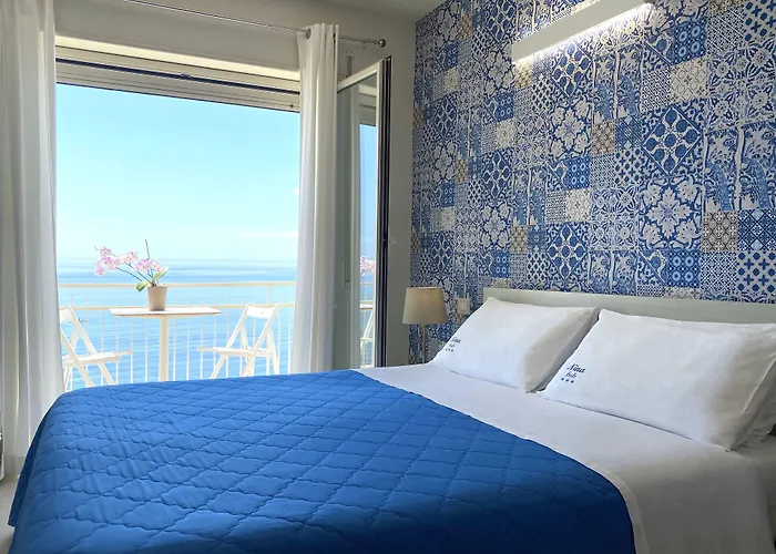 Nina 3* Giardini-Naxos