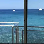 Alojamento de Acomodação e Pequeno-almoço Nina 3*