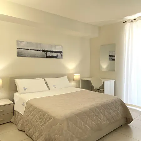 Nina Bed & Breakfast 3*