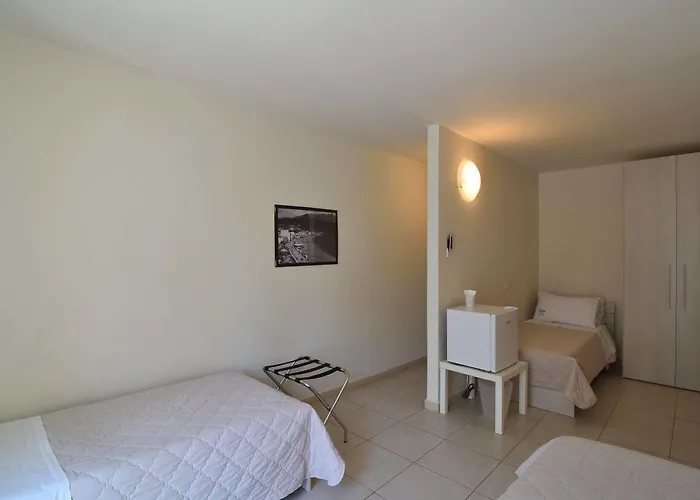 Nina Bed & Breakfast