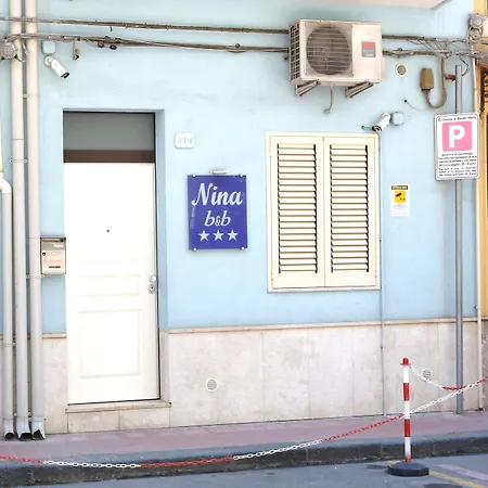 Nina Bed & Breakfast